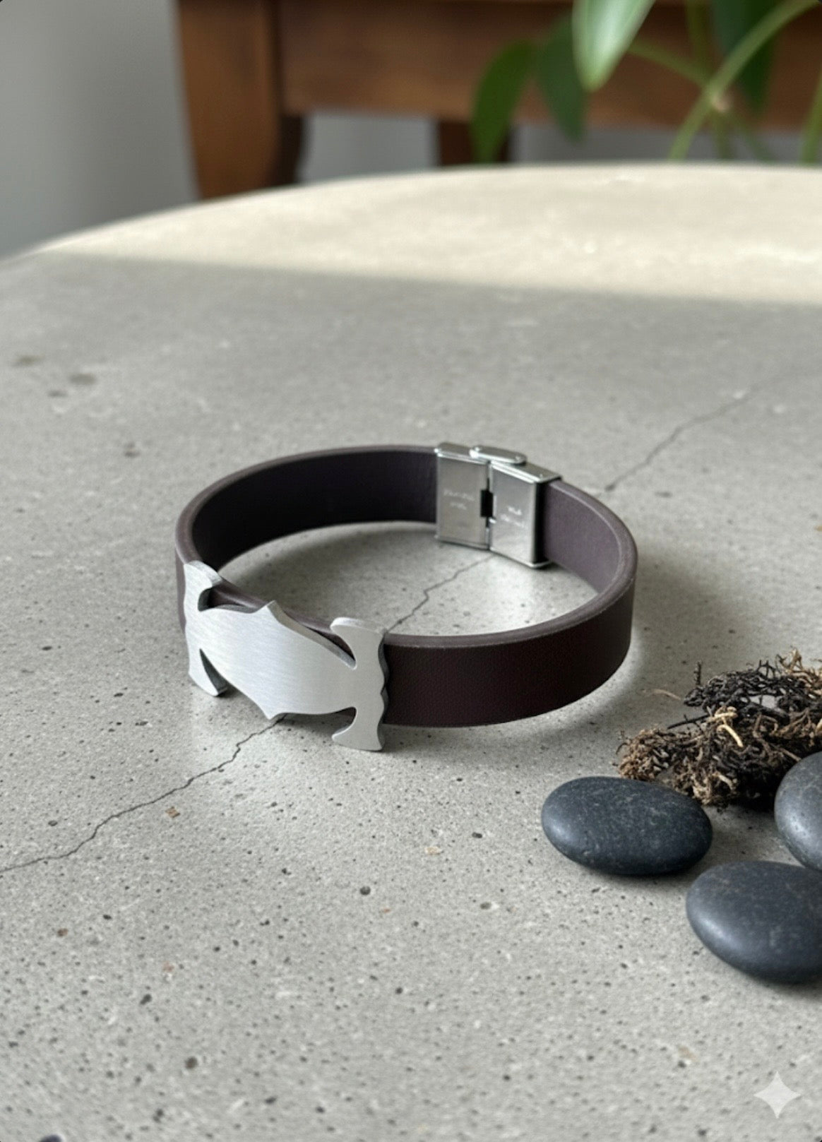 Aegis Noir Men’s Leather Wristbands