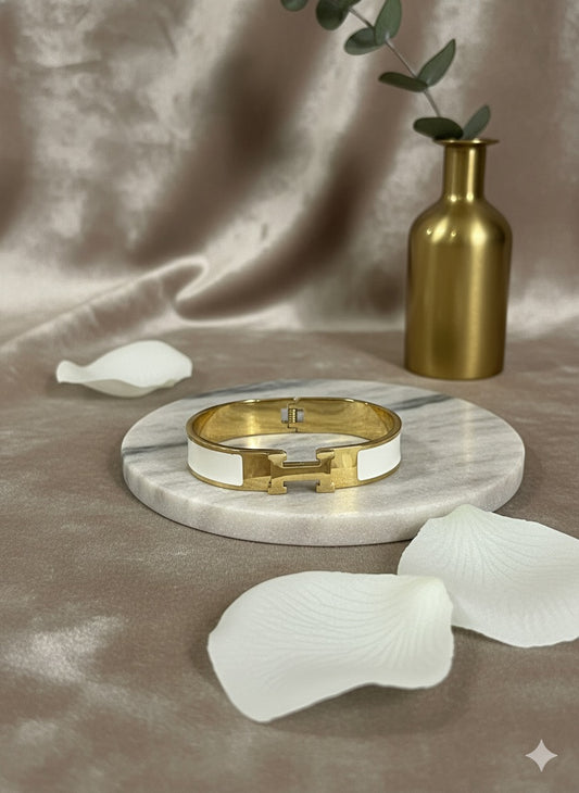 Clic Clac Cuff Bangle (White)