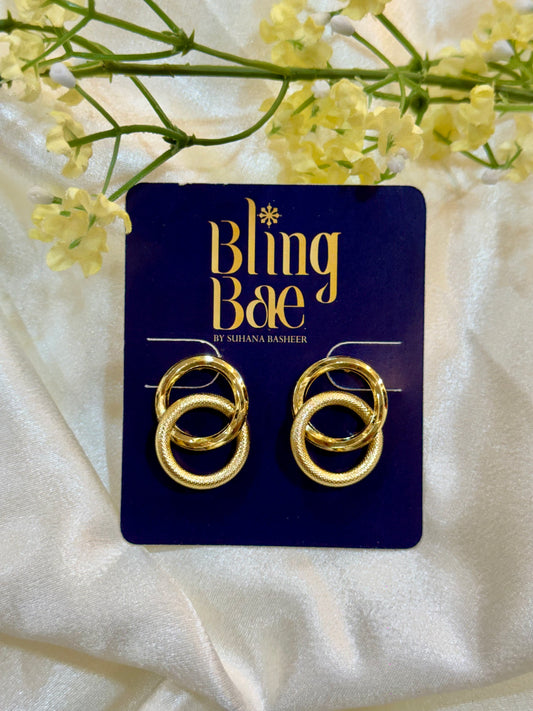 Interlocking Circle Earrings