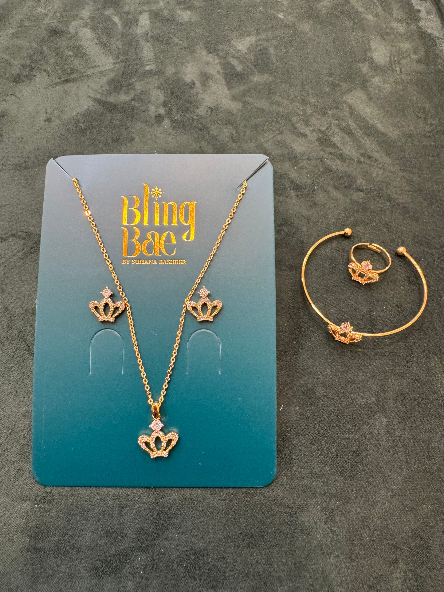 Little Princess Crown Kids Set (Age 3 to 7)