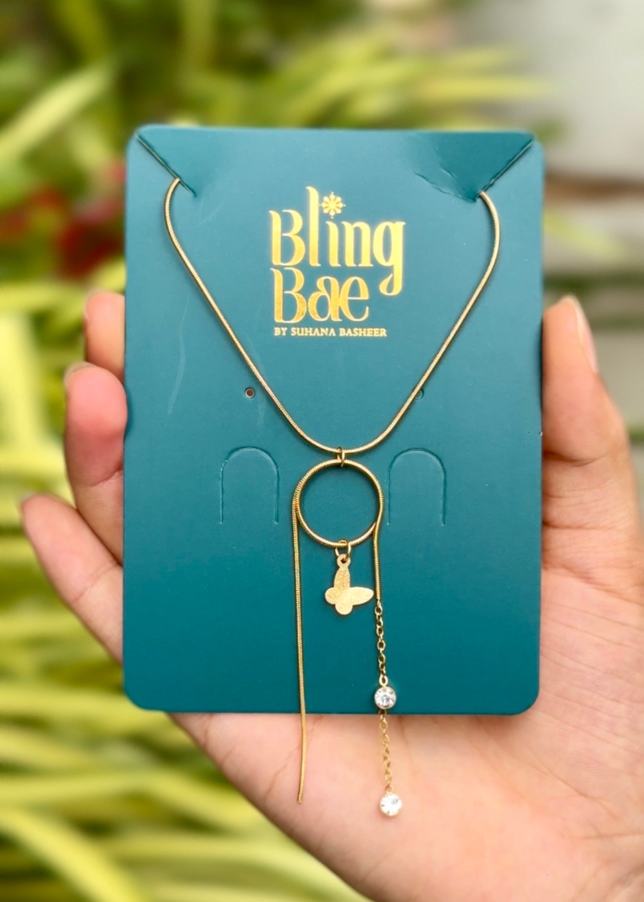 Butterfly Drop Circle Necklace ✨