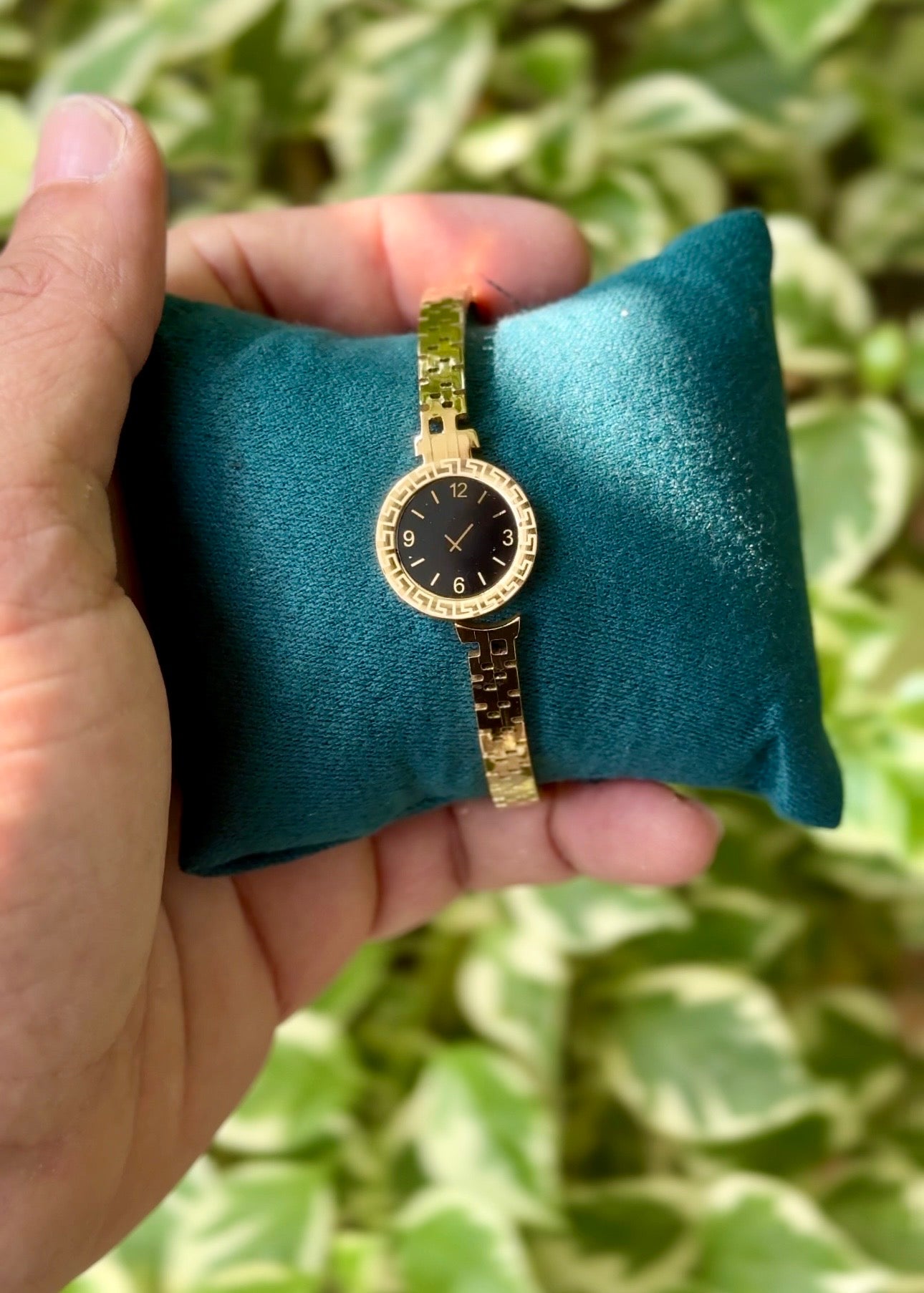 Classic Roman Dial Watch Cuff Bangle⌚✨