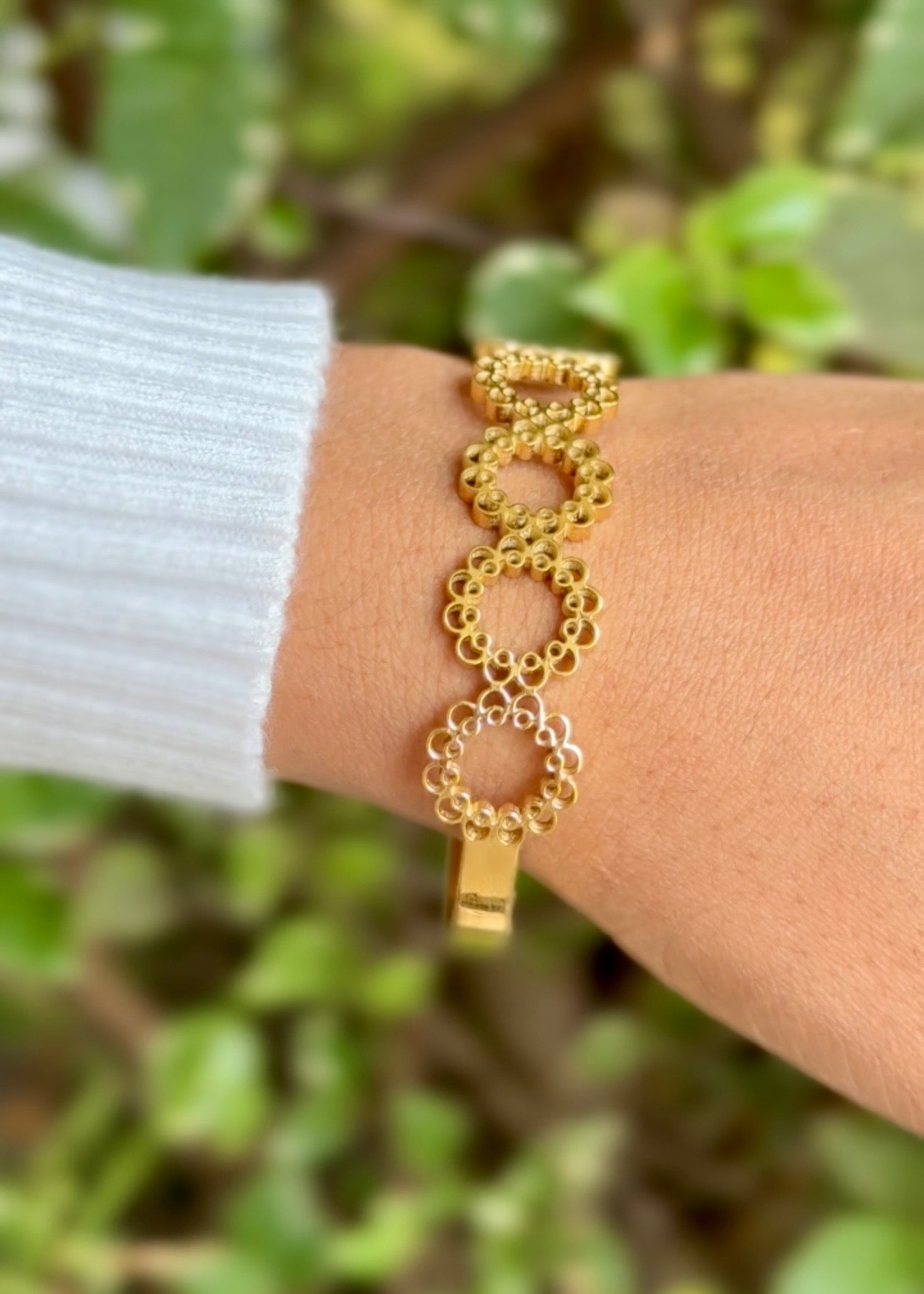 Golden Halo Luxe Cuff Bangles āØ