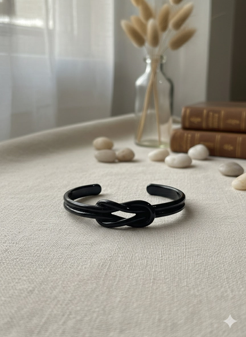 Infinity Knot Cuff Bangle (Black color)