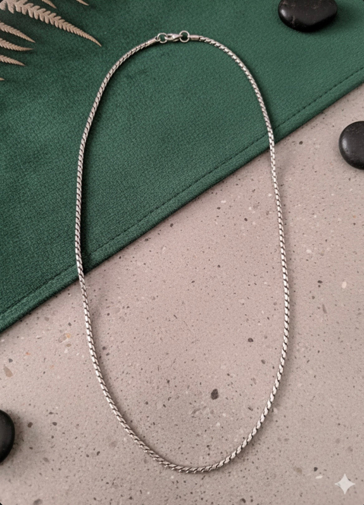 Shadowline Curb Men’s Chains