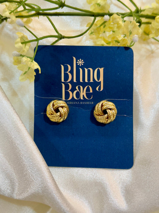 Knot Studs