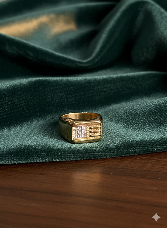 Grid-Set Signet Rings