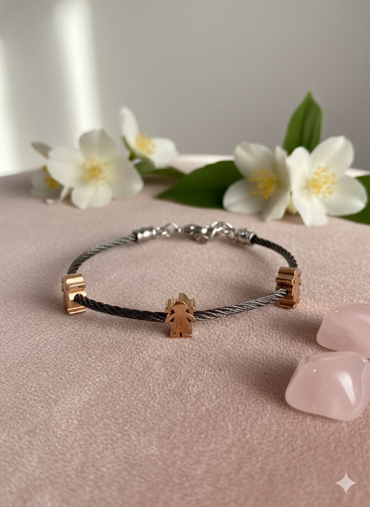 Cable Charm Bracelet (Black color)