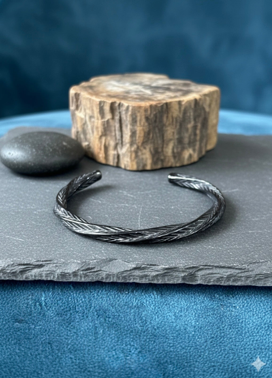 Raven Weave Men’s Kada