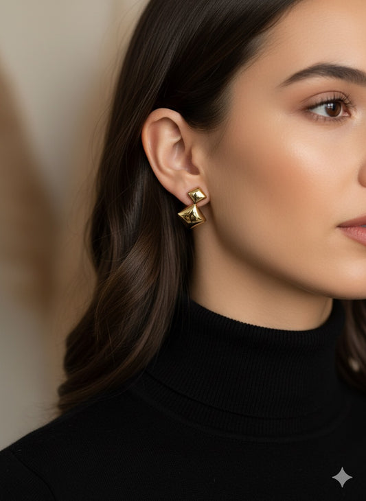 Pyramid Studs