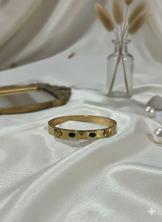 Charmlet Cuff Bangle