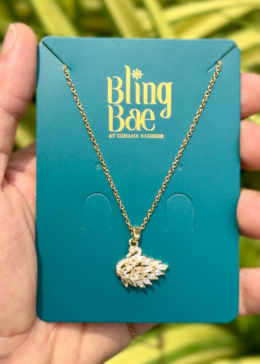 Snow Swan Luxe Necklace ✨
