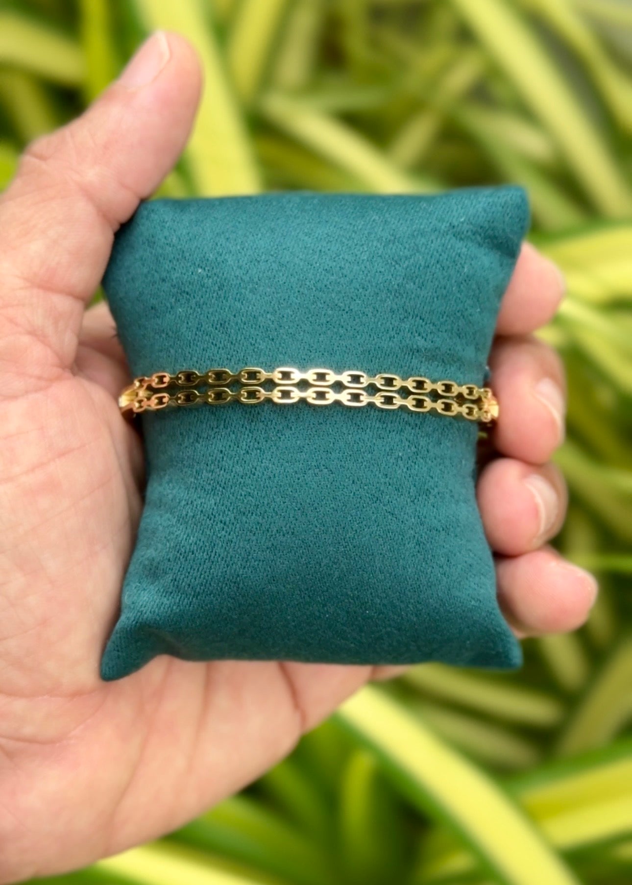Aurora Link Cuff Bangle 🔗✨