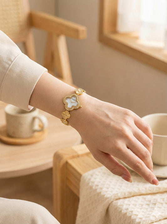 Scottie Clover Luxury Bracelet Watch (18k Gold Plated)