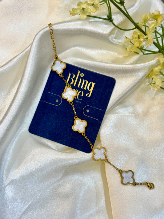 The Delicate Quatrefoil