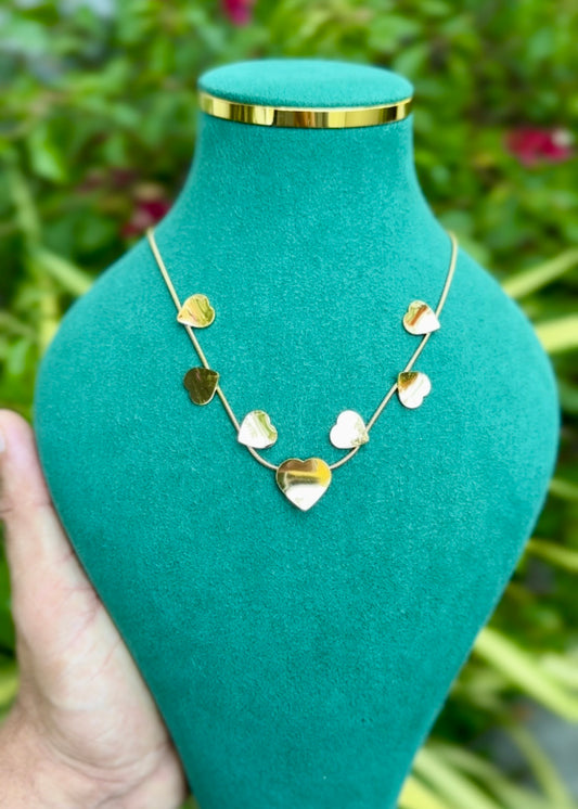 Golden Hearts Charm Necklace ✨