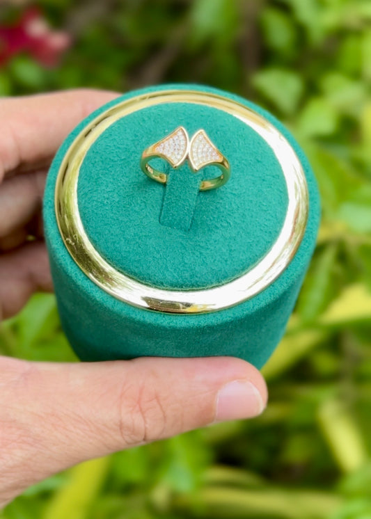 Twin Crystal Wing Rings (Adjustable)