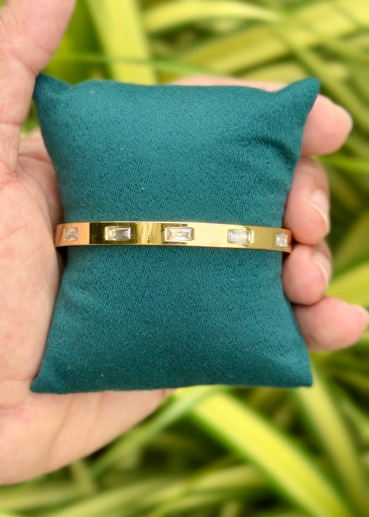 Celeste Crystal Bar Cuff Bangle ✨