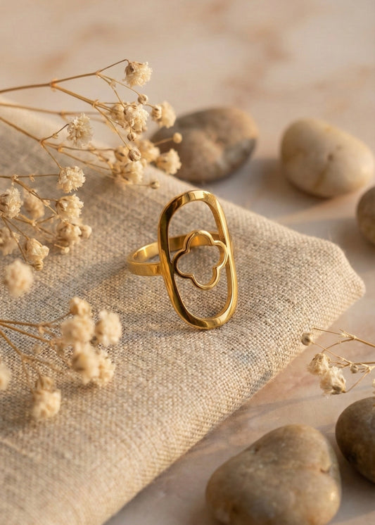 Golden Openwork Clover Rings