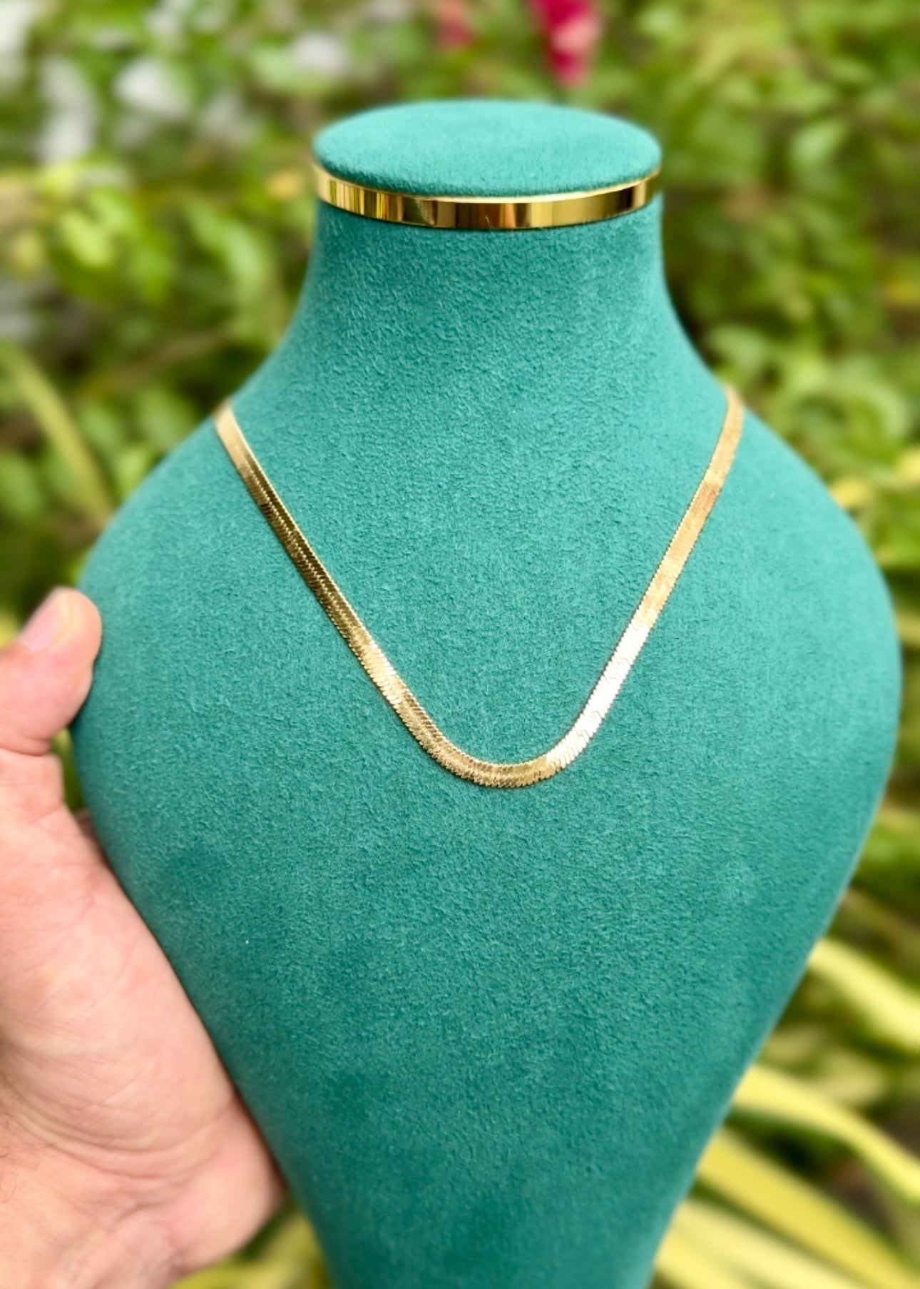 Classic Herringbone Shine Necklace ✨