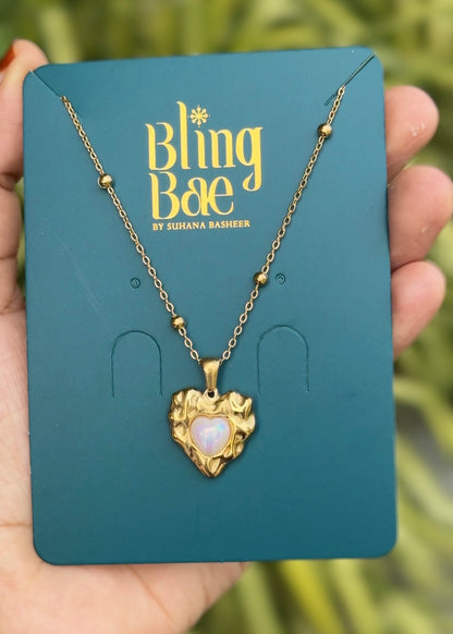 Vintage Glow Heart Necklace