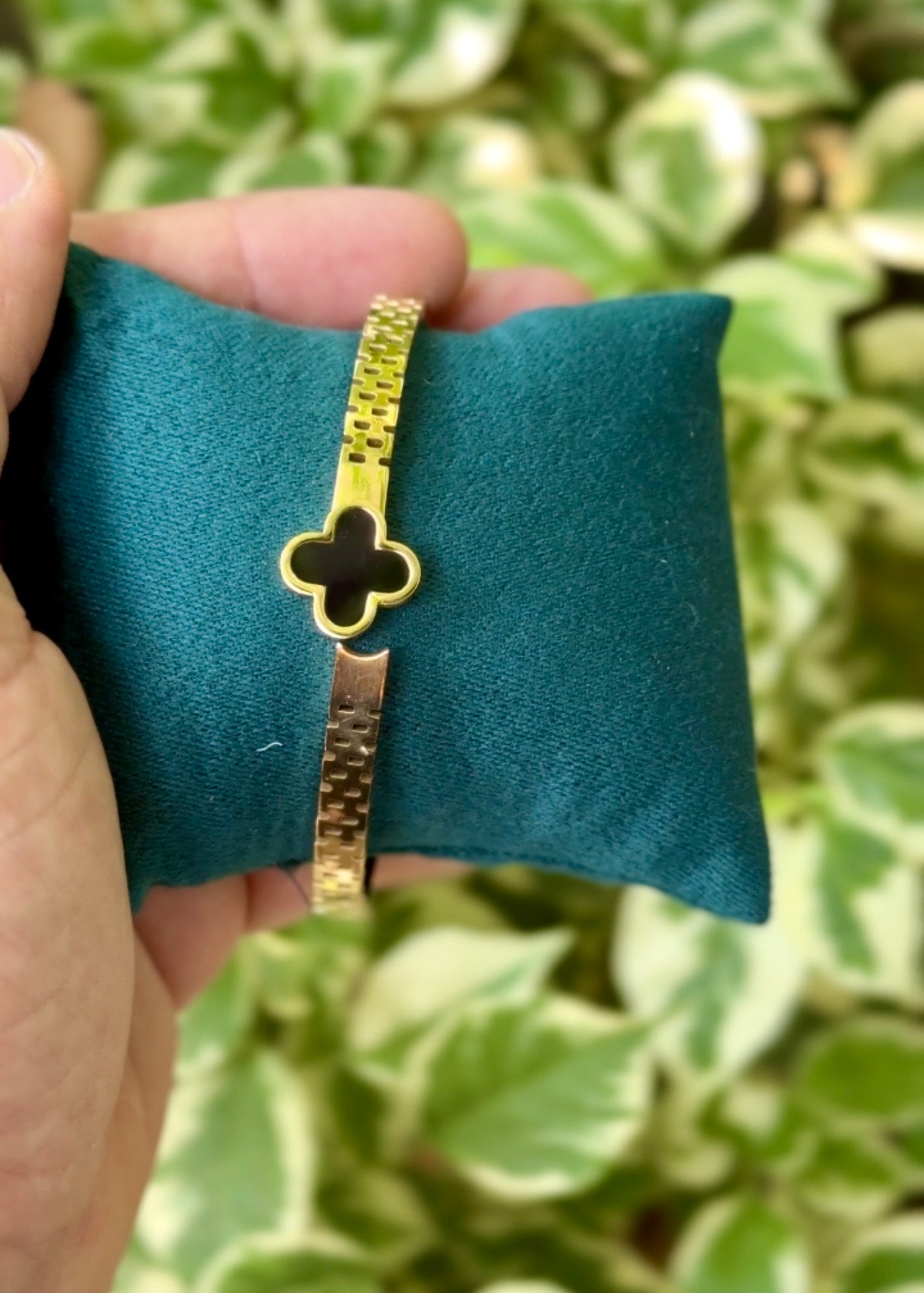 Midnight Clover Charm Cuff Bangle 🖤✨