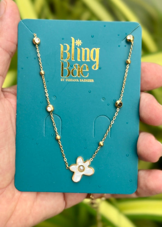 Daisy Pearl Charm Necklace ✨
