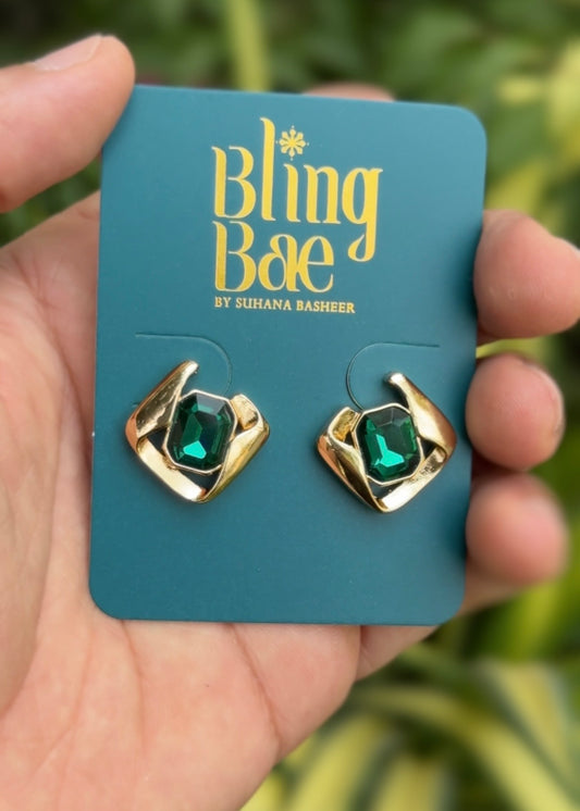 Emerald Royale Twist Studs