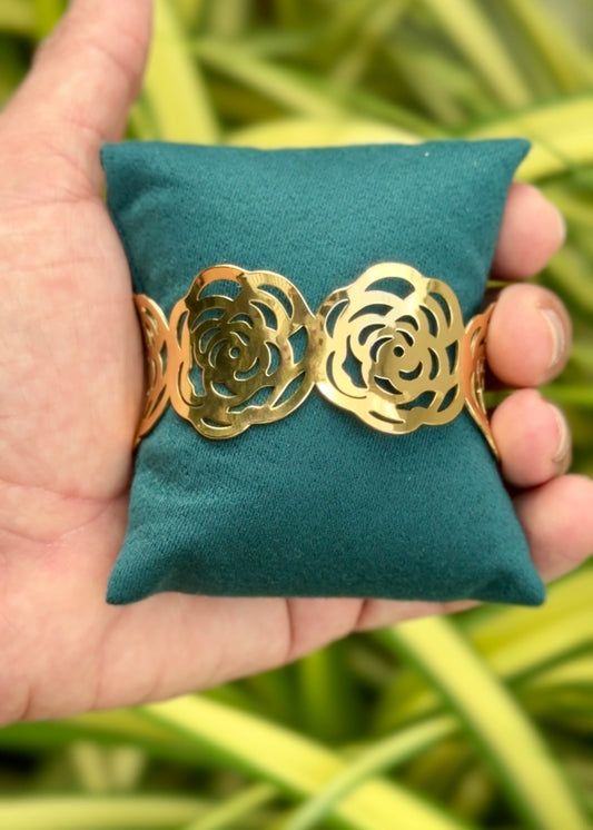Rose Garden Luxe Cuff Bangle ✨ (316L Grade)