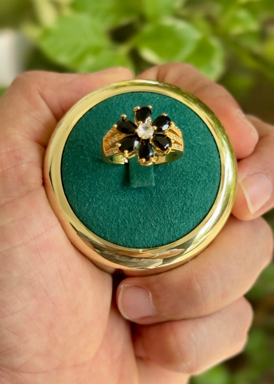 The Zoya Black Floral Statement Ring✨(Adjustable)