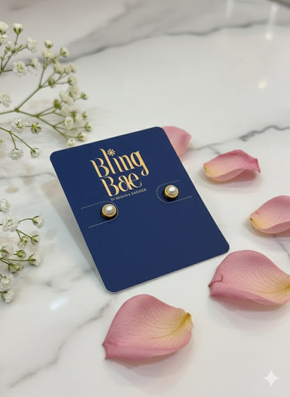 Petite Pearl Gleam Studs