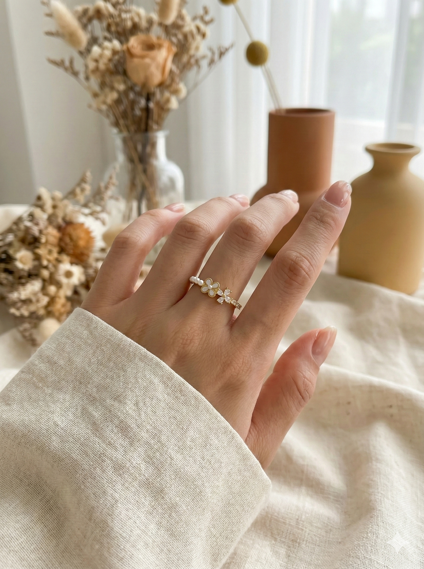 Daisy Whisper Rings