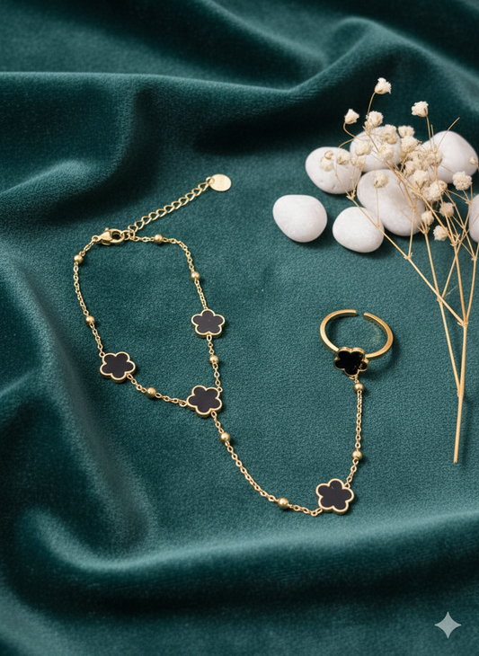 Midnight Clover Ring Bracelets