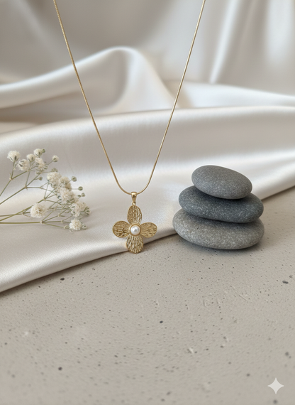 Blossom Pearl Necklace