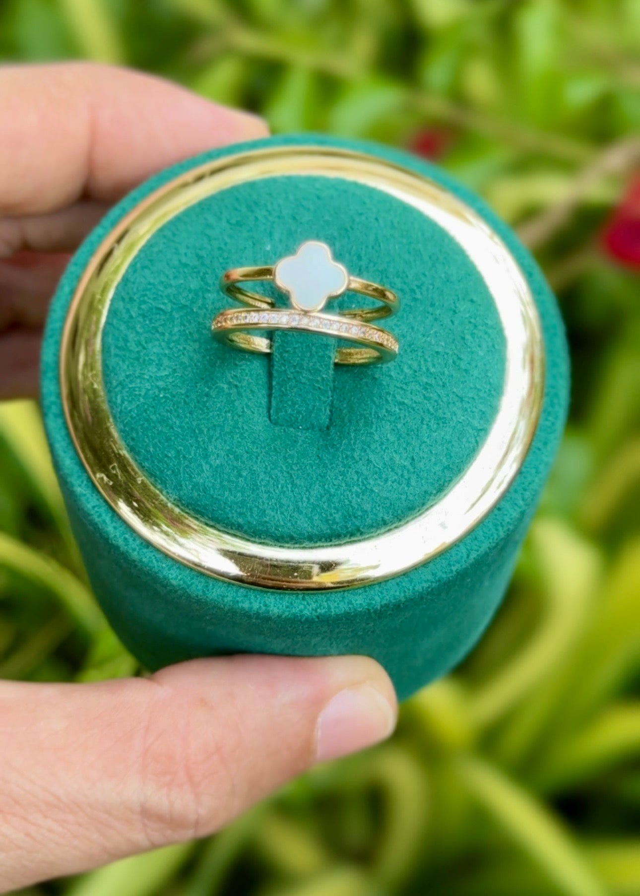 Crystal Clover Elegance Rings (Adjustable)