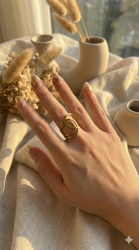 Aureate Interlock Rings