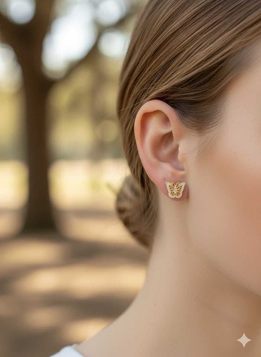 Fluttering Sparkle Studs