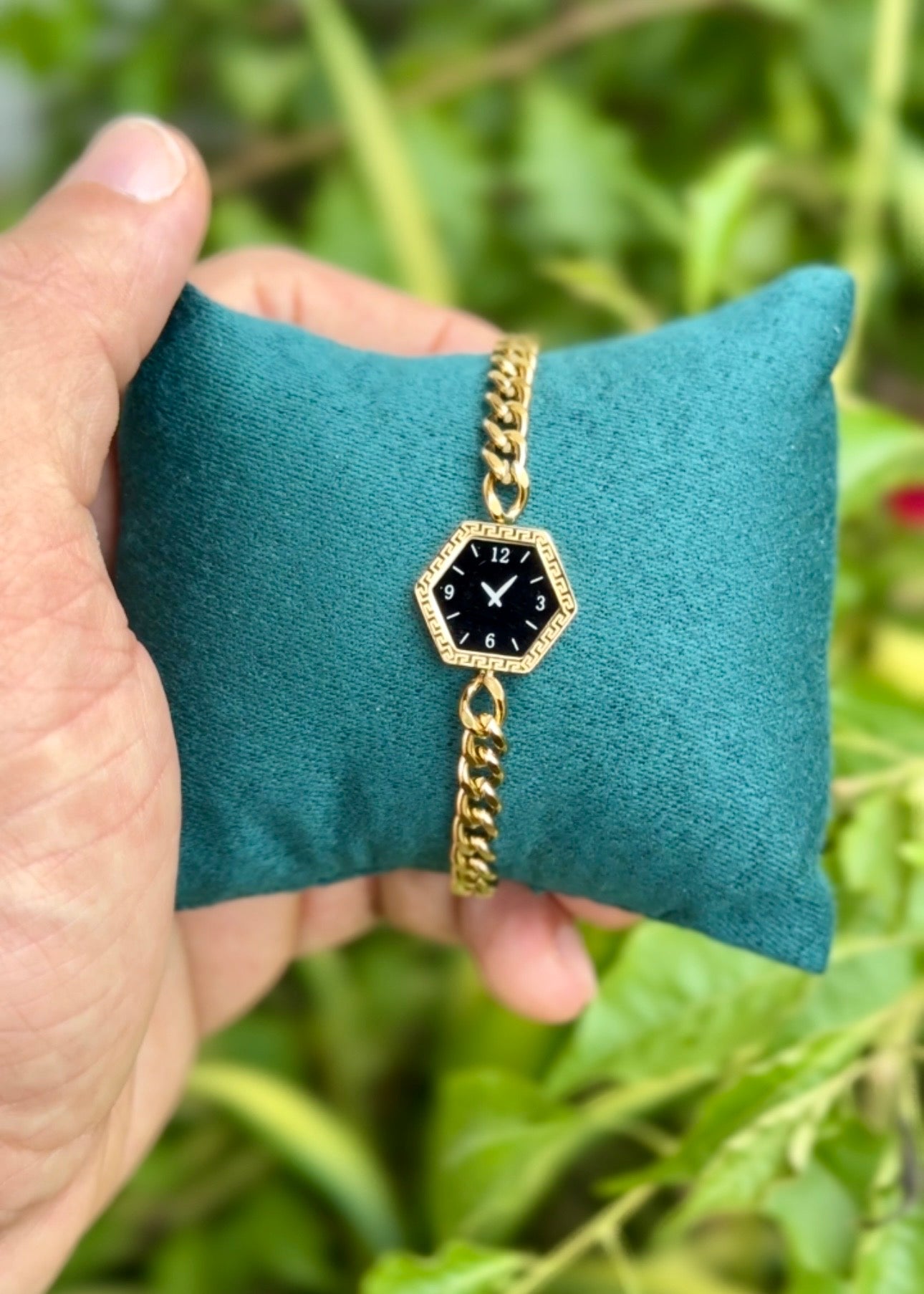 Royal Hexagon Dial Chain Bracelet⌚✨