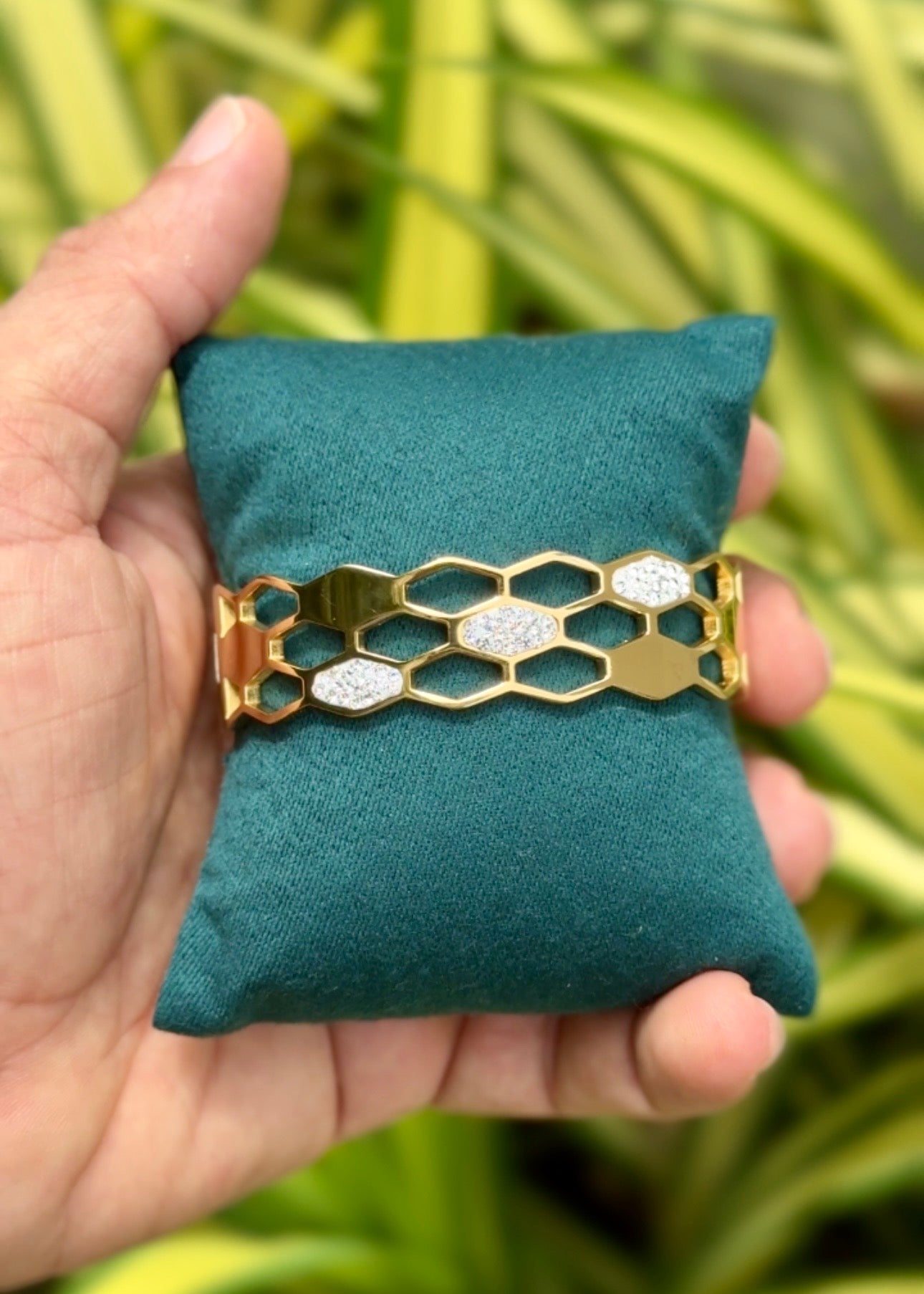 Honeycomb Luxe Crystal Cuff Bangle ✨ (316L Grade)