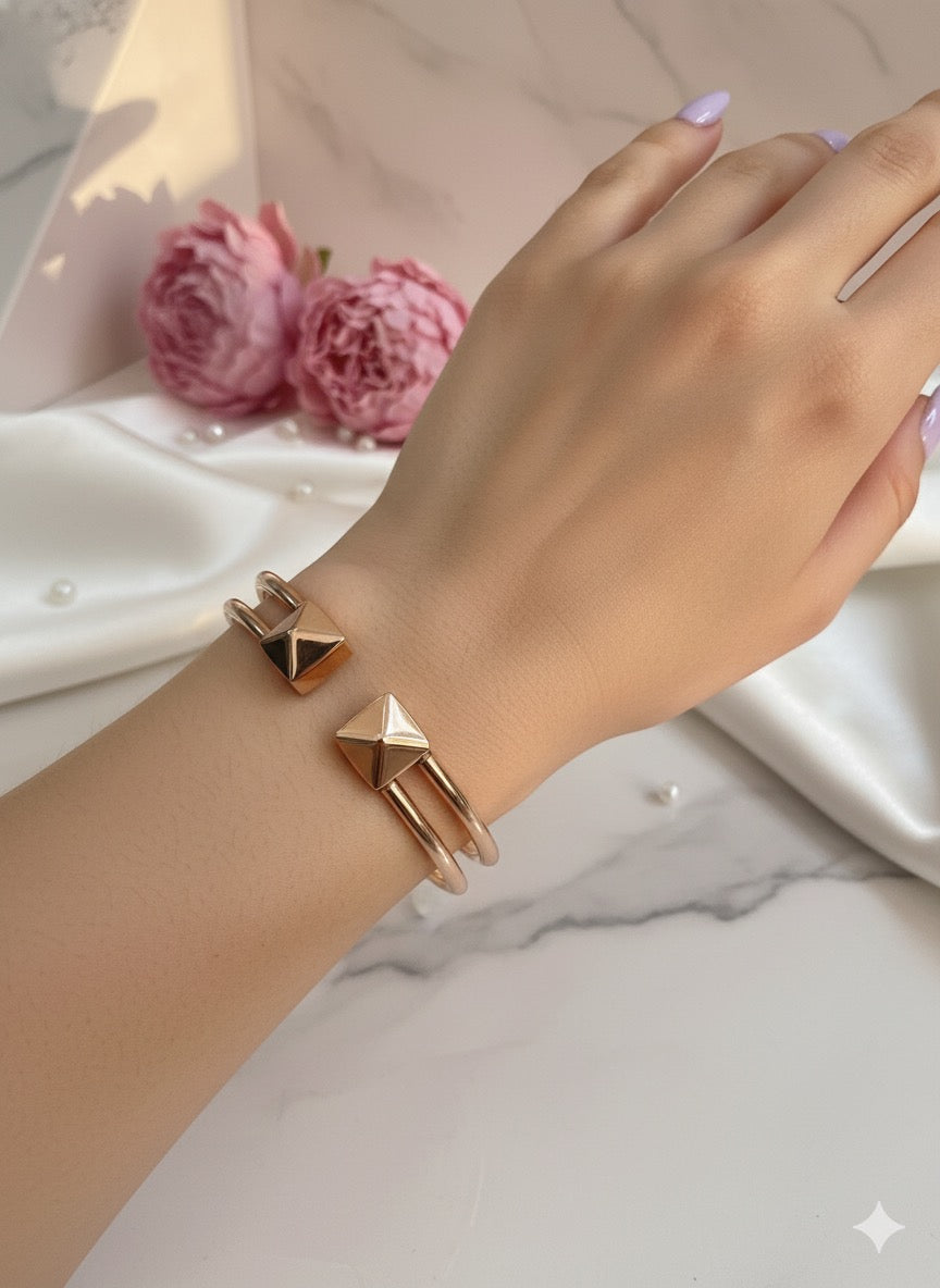 Urban Edge Cuff Bangle (Rose gold color)