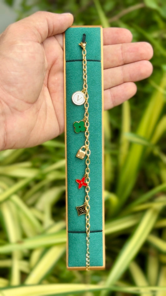 Charm Story Luxe Bracelets ✨