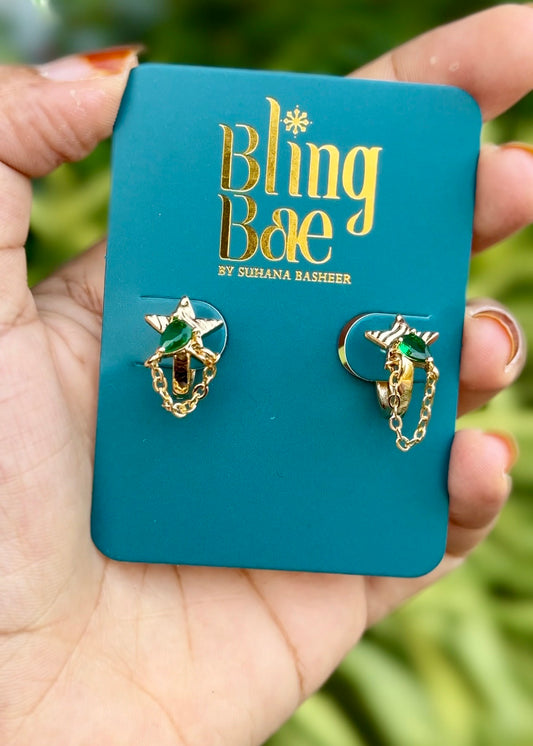 Emerald Star Chain Huggie Earrings