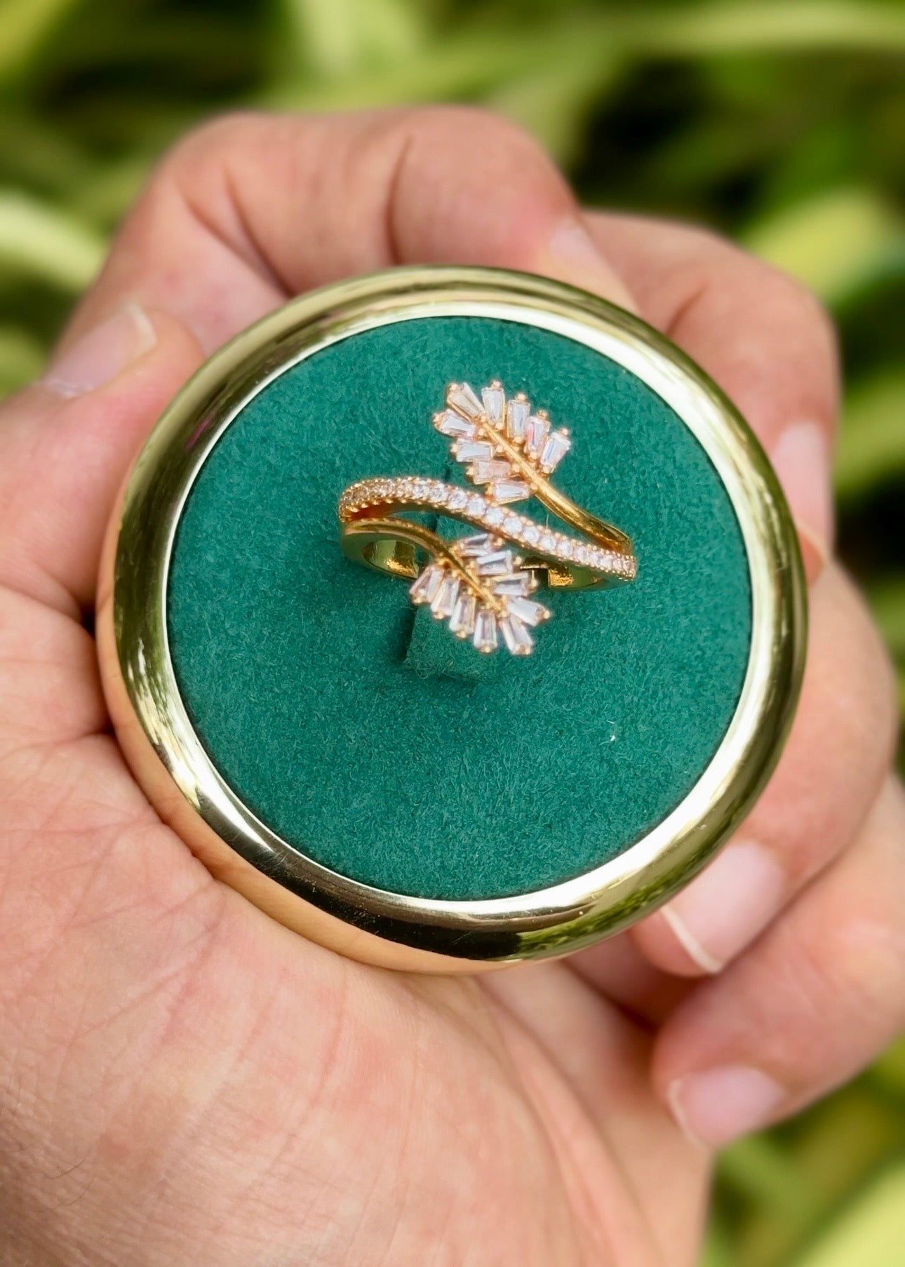 Feather Glow Zircon Rings ✨ (Adjustable)