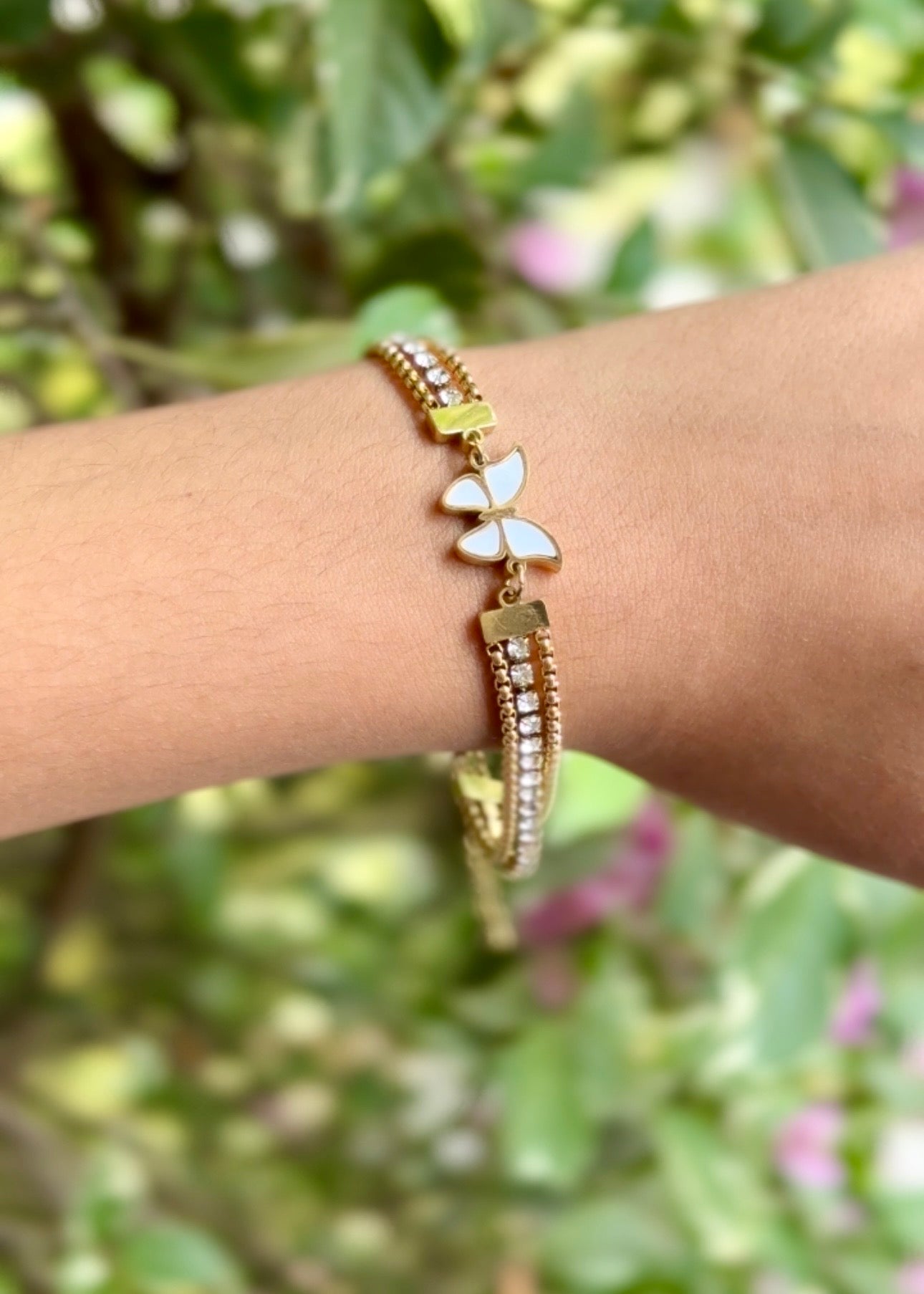 Ivory Flutter Luxe Bracelets 🦋 ✨