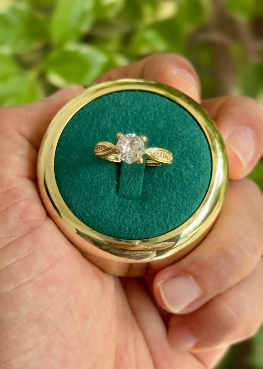Imperial Vintage Solitaire Ring✨(Adjustable)