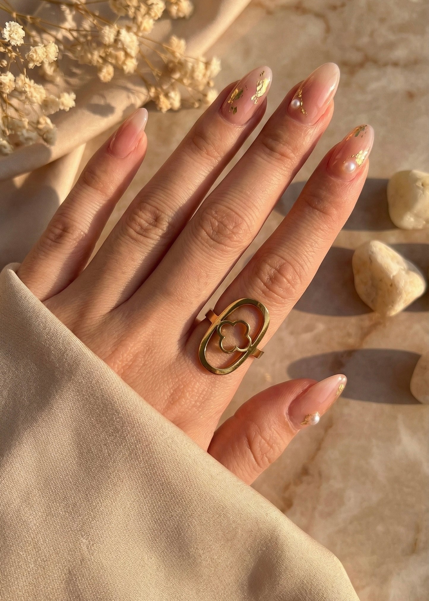Golden Openwork Clover Rings