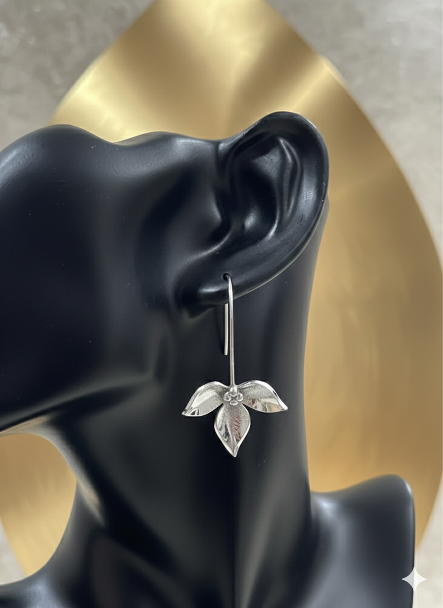 Silver Breeze Leaf Drops Earrings