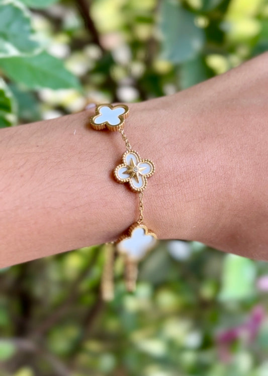 Ivory Clover Grace Bracelets 🤍✨