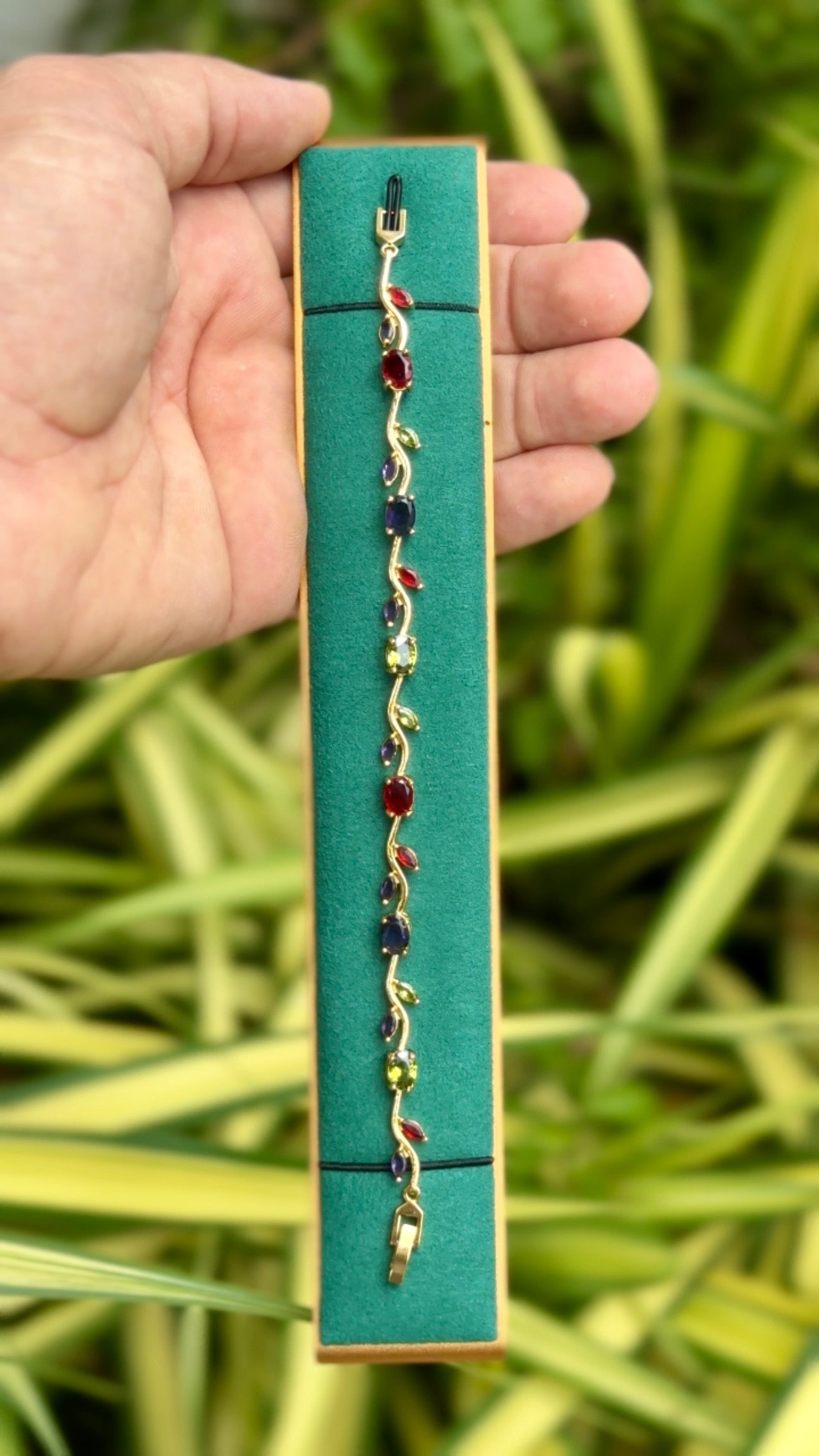 Tulip Rainbow Vine Luxe Bracelets 🌈