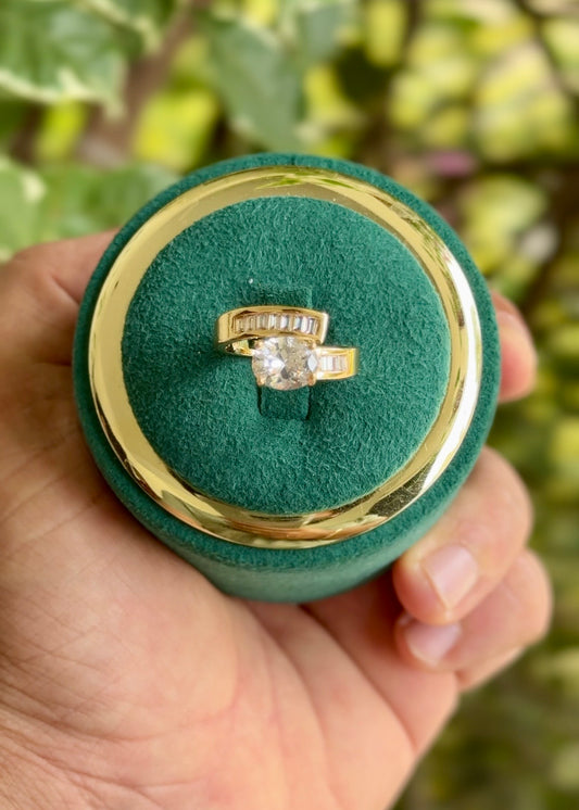 Majestic Cross-Over Solitaire Ring✨(Adjustable)
